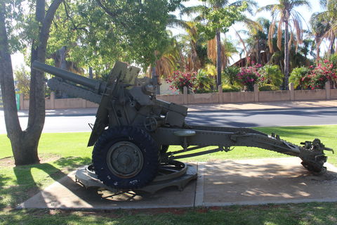 War Gun Trophy - SA Accommodation 1