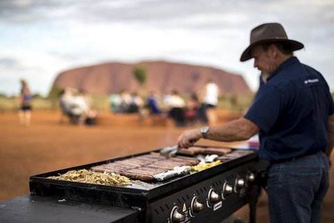 Sunset Australian Barbecue Dinner In Uluru - SA Accommodation 1