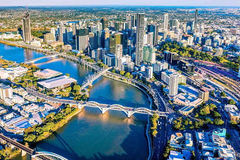 Brisbane Airport Transfers : Brisbane To Brisbane Airport BNE In Luxury Car - SA Accommodation 1