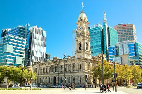 Arrival Private Transfers: Adelaide Airport ADL To Adelaide In Luxury Van - SA Accommodation 7
