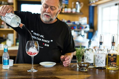 Heritage, Wine & Gin Tours - SA Accommodation 2