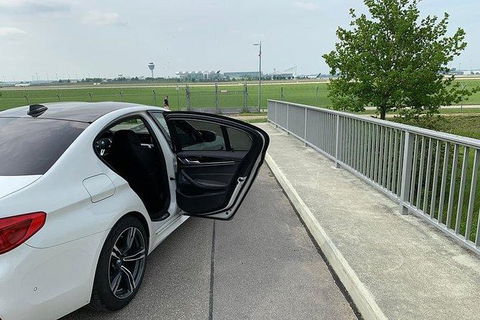 Private Transfer: Avalon International Airport (AVV) To Melbourne - SA Accommodation 4