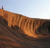 Wave Rock - SA Accommodation