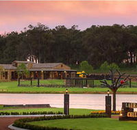 Laurance Wines - SA Accommodation