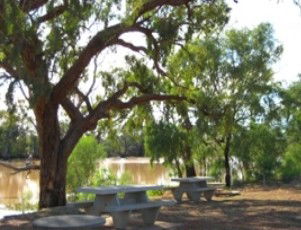 Allan Tannock Weir - SA Accommodation 0