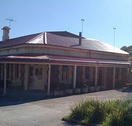 Old Bush Inn - SA Accommodation