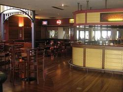 Exeter Hotel Semaphore - SA Accommodation 2