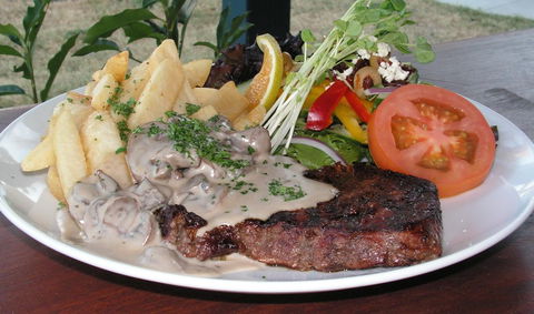 Fairways Tavern - SA Accommodation 1