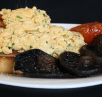 Raphael's On Brighton - SA Accommodation