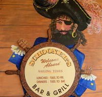 Schooners Bar  Grill - SA Accommodation