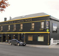 Star  Garter Hotel - SA Accommodation