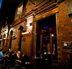 Albion Place Hotel - SA Accommodation 3