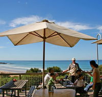 Wye Beach Hotel - SA Accommodation