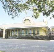 The Anglesea Hotel - SA Accommodation