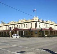 Soden's Australia Hotel - SA Accommodation