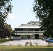 Bendemeer Hotel - SA Accommodation