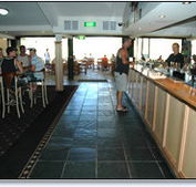 Bateau Bay Hotel - SA Accommodation