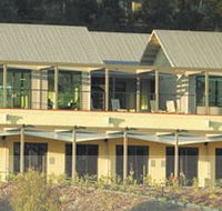 Cypress Lakes Golf  Country Club - SA Accommodation