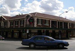 Keighery Hotel - SA Accommodation 0