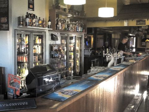 Hotel Cecil Casino - SA Accommodation 3