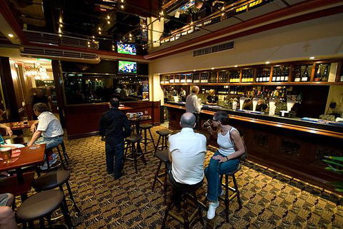 The Coach & Horses Hotel - SA Accommodation 3