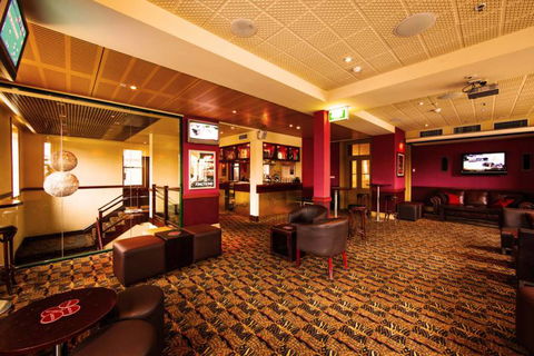 The Coach & Horses Hotel - SA Accommodation 4