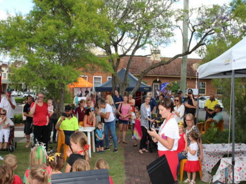 Dowling Street Christmas Party - SA Accommodation 2