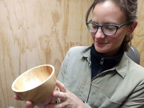 Make A Bowl Woodturning - SA Accommodation 1