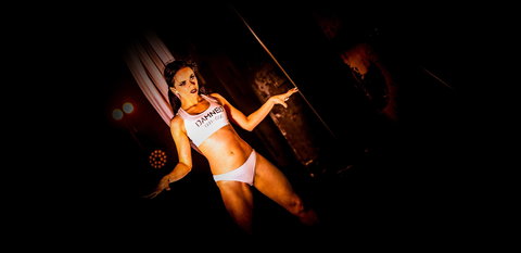 Queens Of The Damned - Prison Dinner Theatre Experience - SA Accommodation 1