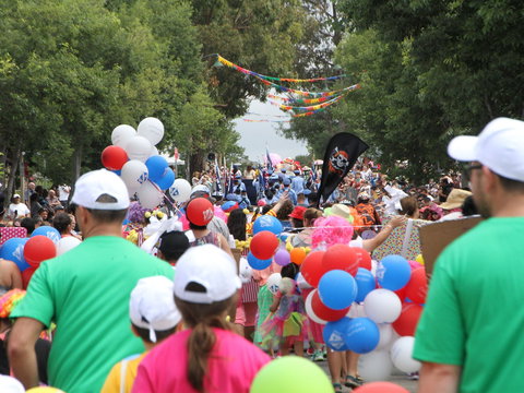 Campbelltown City Festival Of Fisher's Ghost - SA Accommodation 1