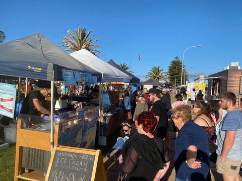 Summer Twilight Markets - SA Accommodation 0