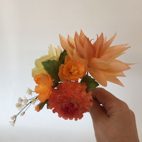 Wafer Paper Flower Class: Autumn Flowers - SA Accommodation 0
