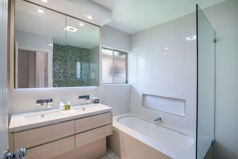 Offshore Noosa Resort - SA Accommodation 7