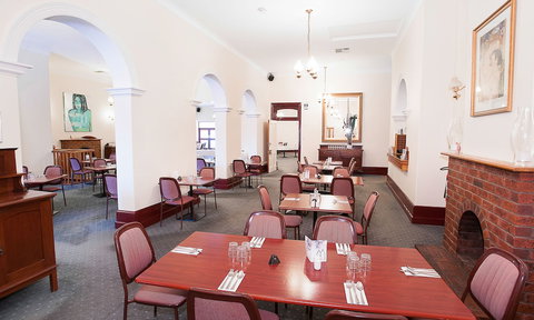 The Standpipe Golf Motor Inn - SA Accommodation 2