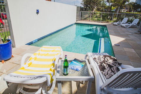 Sand Dunes Resort - SA Accommodation 3