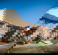 Comfort Inn  Suites Robertson Gardens - SA Accommodation