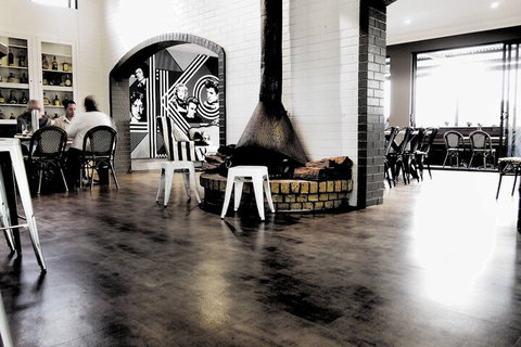 Hotel Gracelands - SA Accommodation 4