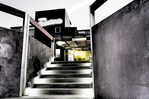 Hotel Gracelands - SA Accommodation 1