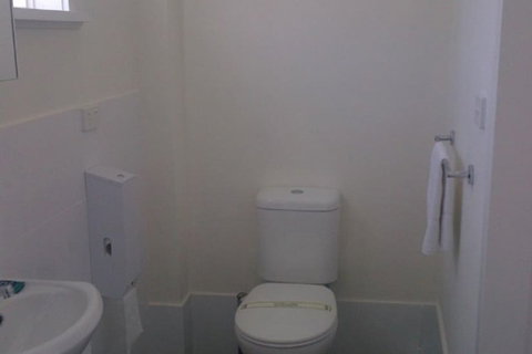 Hotel Gracelands - SA Accommodation 2