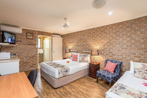 Sunshine Coast Airport Motel - SA Accommodation 5