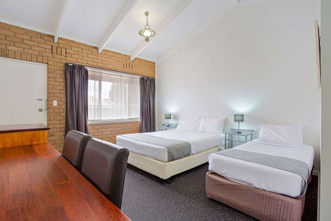 Goldfields Motel - SA Accommodation 6