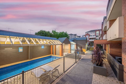 Aligned Corporate Residences Kew - SA Accommodation 5