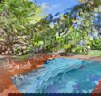 Tropic Towers Apartments - SA Accommodation