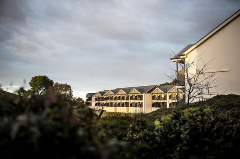 Novotel Barossa Valley Resort - SA Accommodation 3