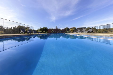 Ramada Resort By Wyndham Phillip Island - SA Accommodation 1