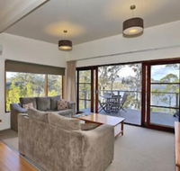 Stewarts Bay Lodge - SA Accommodation
