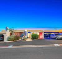 Bundaberg Coral Villa Motor Inn