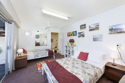 Bundaberg Coral Villa Motor Inn - SA Accommodation 7