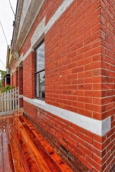 REdTRO House South Yarra - SA Accommodation 0