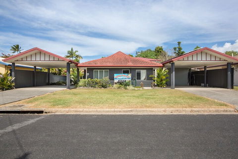 Kurrimine Beach Huts - SA Accommodation 3